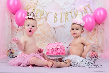 heritage du temps photographie smash cake fille3.jpg